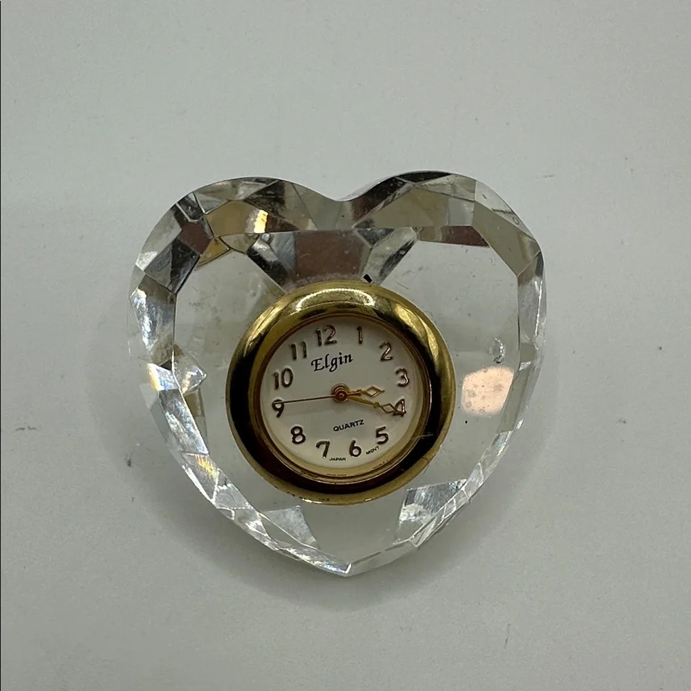 Elgin heart-shaped crystal desk clock.